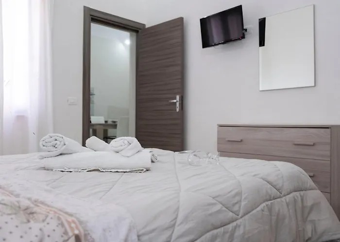 A Due Passi Dal Centro E Dal Mare *