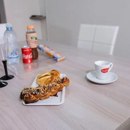 A Due Passi Dal Centro E Dal Mare *