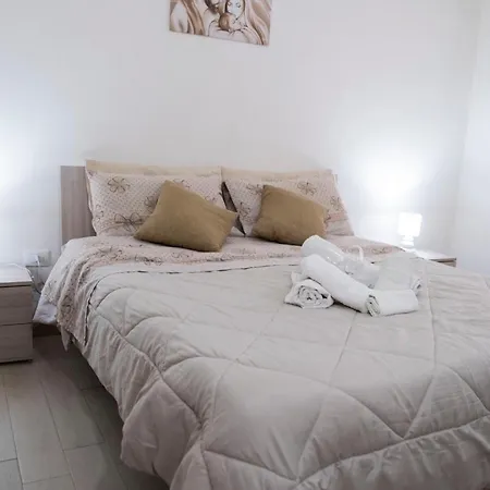 A Due Passi Dal Centro E Dal Mare