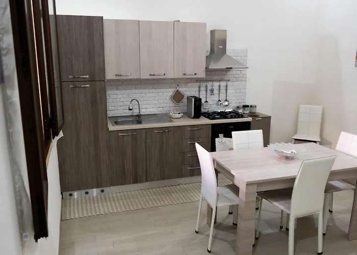 公寓 A Due Passi Dal Centro E Dal Mare 马尔萨拉